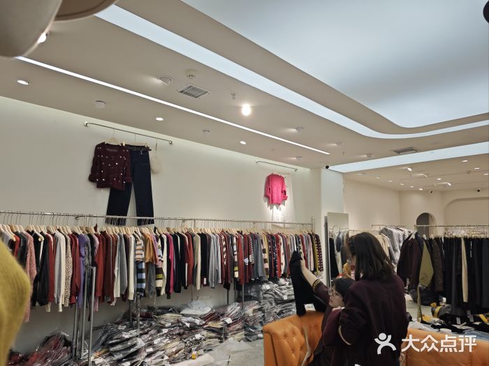 南京环北服装批发市场图片