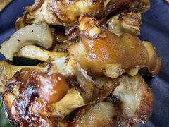 彝香烤猪蹄-云上千禾(水上店)