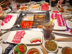 -海底捞火锅鲜切牛肉主题店(长寿路店)