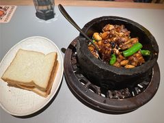 招牌杭椒牛蛙-桂满陇·手作小笼包&江南叫花鸡(中山公园店)
