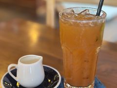 -Le Banneton Café French Bakery