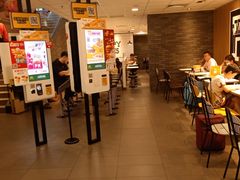 -麦当劳(秣陵路店)