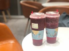 -奈雪的茶(湖滨银泰in77C区PRO店)