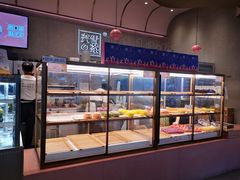 面包甜点陈列柜-奈雪的茶(时代天街店)