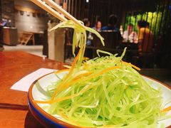 爽口青笋丝-川旺角川粤融合菜•海景餐厅(星海广场店)