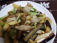 -胖哥家藏菜(护国路店)