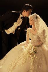 -喜爱高定婚纱摄影