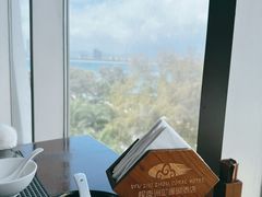 -蜈支洲岛珊瑚酒店临海阁中餐厅