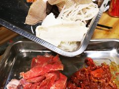 -好吃鬼高原牦牛杂火锅(古尔沟分店)