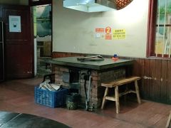 大堂-潭州老友灶台鸡·竹屋老灶(光明E城店)