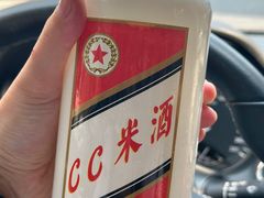 -堂瓦里·33年传统赣菜(第一街区店)