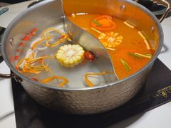 -椰子湾·海南火锅·糟粕醋·椰子鸡(正大广场店)