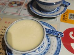 -广信牛奶甜品世家(台东店)