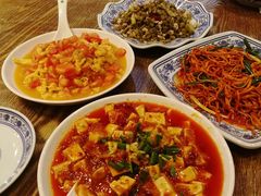 -乡土特色.冷锅鱼.牦牛肉汤锅