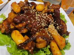 辣猪蹄-喇喇排骨火锅·传统韩式脊骨汤(望京西园总店)