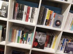 -守望者书店(南开大悦城店)