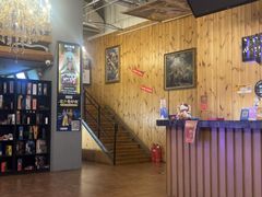 -明日世界密室轰趴·剧本桌游·箭馆团建(国贸店)