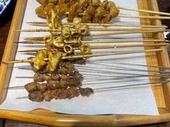 -老蚌埠烤串·新派烧烤·油边王(工农路店)