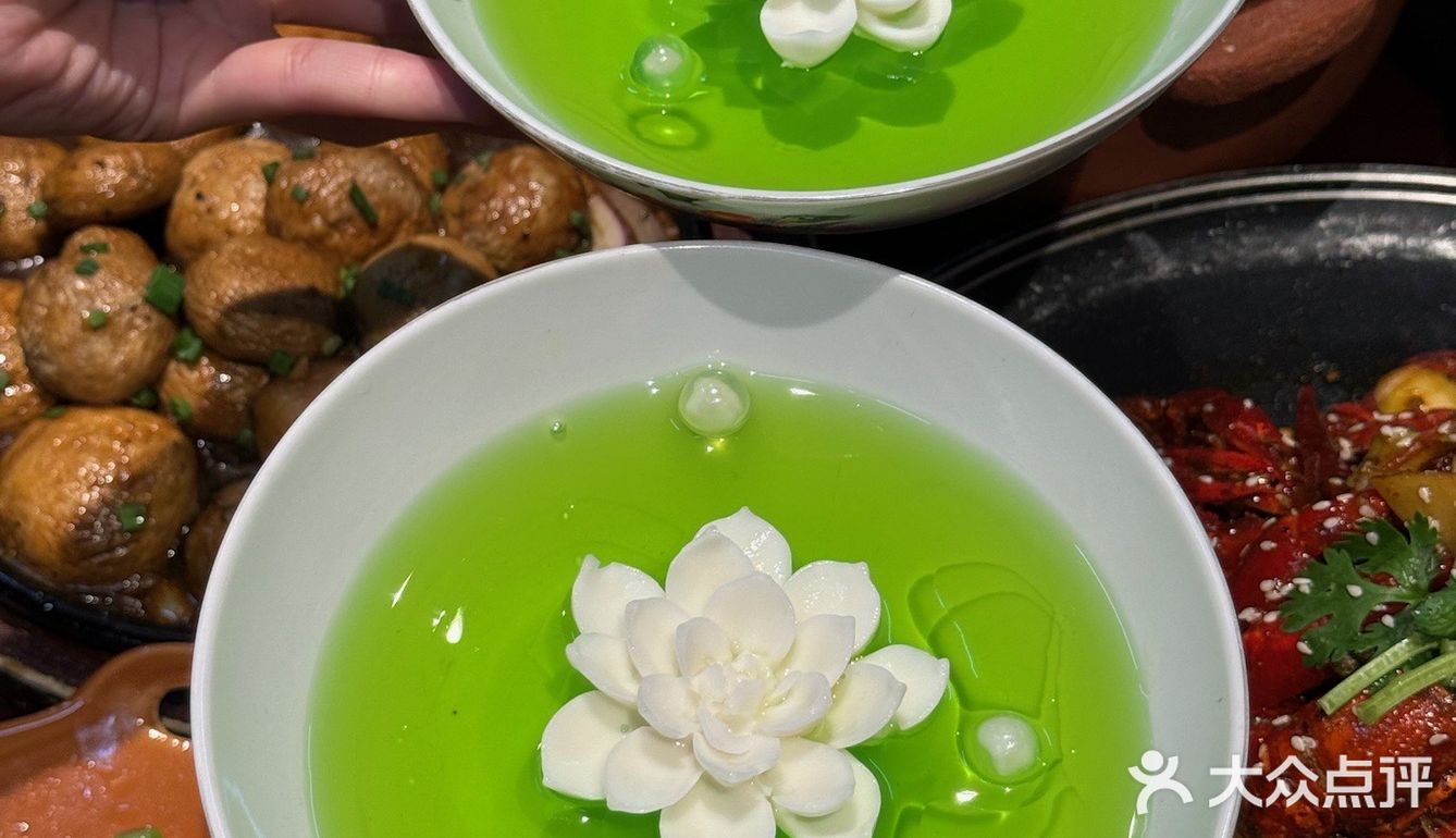 长江大桥下的！湖北菜！快去吃！！
