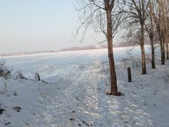 -亚布力新体委滑雪场