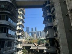 -白象居