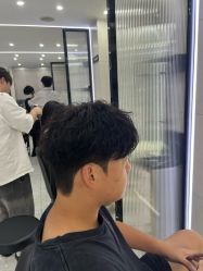 -Nice奈斯形象定制沙龙