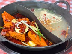 -赵美丽·重庆社区火锅·直营店(火车东站·中豪国际店)