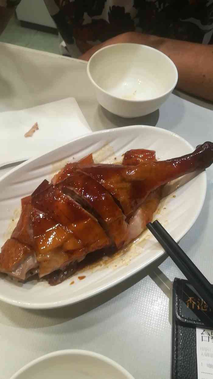 深井陈记烧鹅酒家(新填地街店)-"有人说服务不好的 我觉得吧香港服务