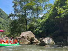 -雅鲁激流探险漂流