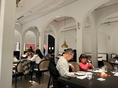 -NIUNIUPARK和牛螃蟹(龙湖杭州滨江天街店)