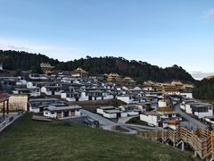 -四川郎木寺镇