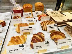 -光作面包Voila Lumiere(中山店)