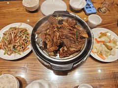 -泉畔人家·老济南经典鲁菜(大明湖店)