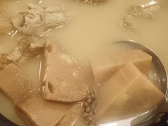 排骨莲藕煲-明本湛江鸡•海鲜小厨(陈家祠店)