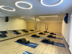 -恩舍瑜伽普拉提