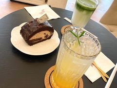 梦龙卷-Me Coffee下午茶艺术空间
