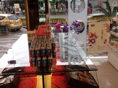 -绿姿鲜奶烘焙(新城花园店)