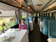 靠窗位-火车头法国西餐厅