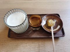 -默迹咖啡馆