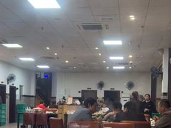 -一鼎牛鲜活牛肉城(晋江海峡国际食品城店)