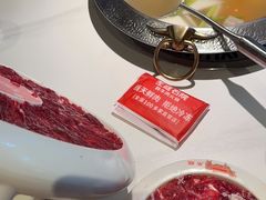 -左庭右院鲜牛肉火锅(金山万达店)