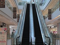 -LuOne凯德晶萃广场(徐家汇路店)