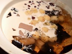 -RUXU入续糖水铺与包(卓悦中心店)