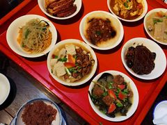 -蓝田九大碗民俗食府(蓝田店)