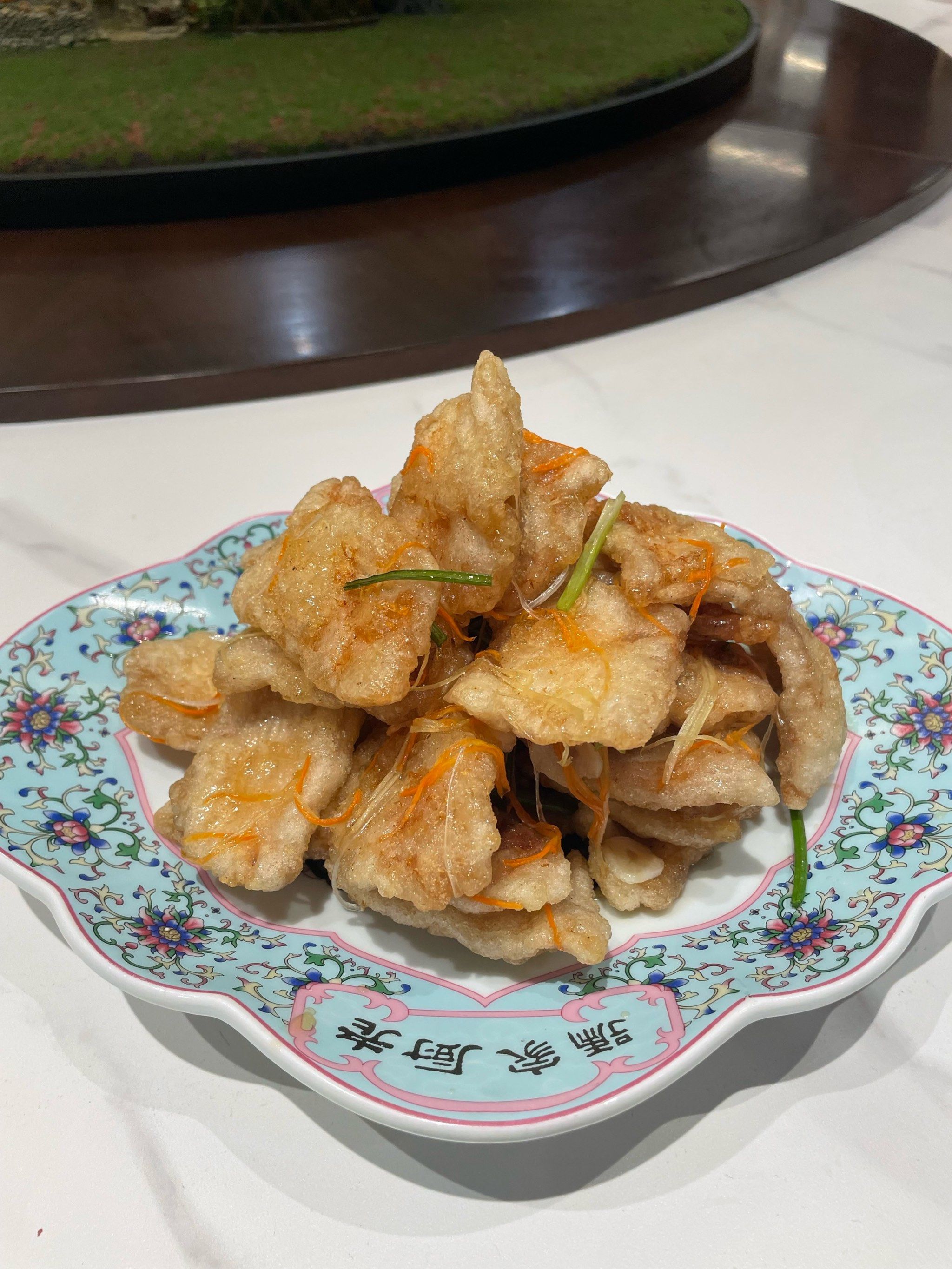 打卡哈尔滨特色美食锅包肉
发源地老厨家,四代传承美味
非常符合