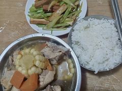 -天鹅到家·保姆月嫂育儿嫂(总店)