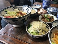 -关中老碗(建工路店)
