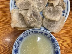 老北京炸灌肠-门框胡同百年卤煮(新街口店)