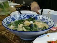 上汤野菜-屋顶花园餐厅(步行街老地王大厦店)