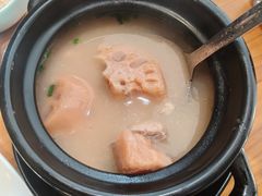-莲餐厅·湖北菜·潜江小龙虾店(愚园路店)